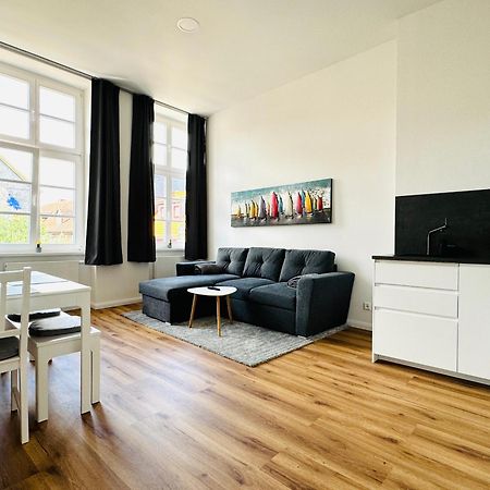 Moderne Ferienwohnung Inmitten Der Altstadt シュヴェリーン エクステリア 写真